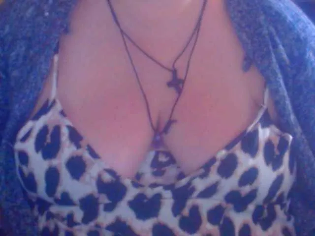 Live sex webcam photo for mayalove4u #292033535