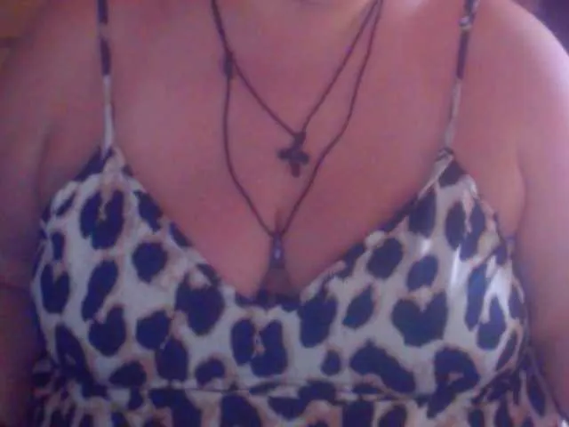 Live sex webcam photo for mayalove4u #292127976