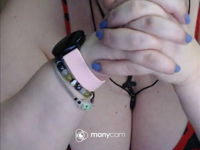Live sex webcam photo for mayalove4u #293866907
