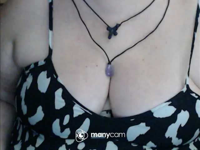 Live sex webcam photo for mayalove4u #293993006