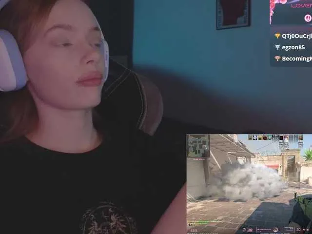 Live sex webcam photo for mayshy #291944915