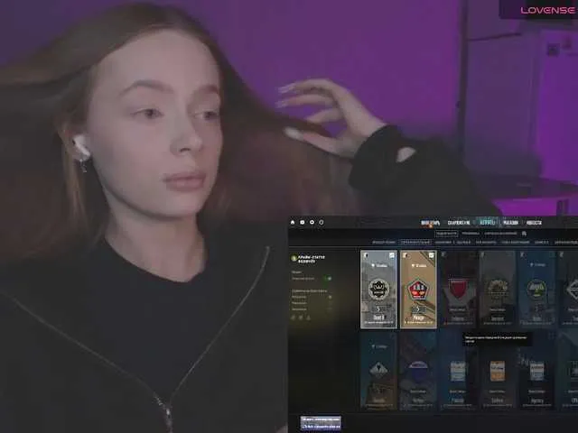 Live sex webcam photo for mayshy #292414582