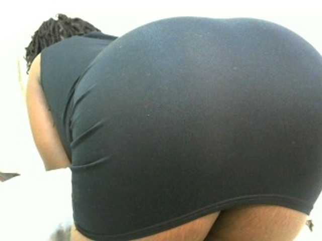 Live sex webcam photo for medinahswee #277880768