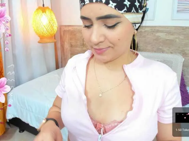 Live sex webcam photo for meenacute #276453882