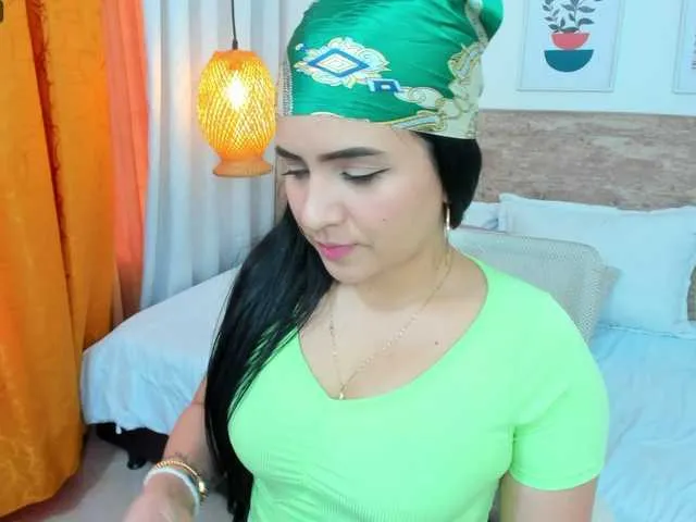 Live sex webcam photo for meenacute #276514728