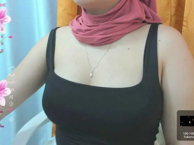 Live sex webcam photo for meenacute #276586330