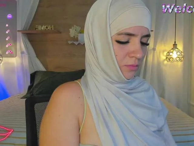 Live sex webcam photo for meenacute #290943554