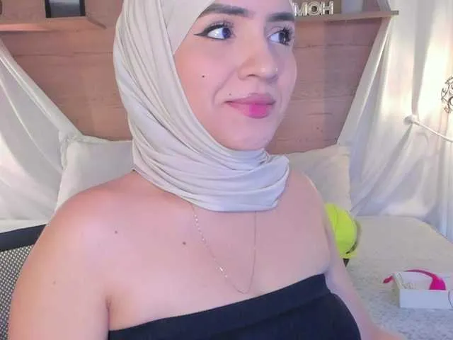 Live sex webcam photo for meenacute #291615192