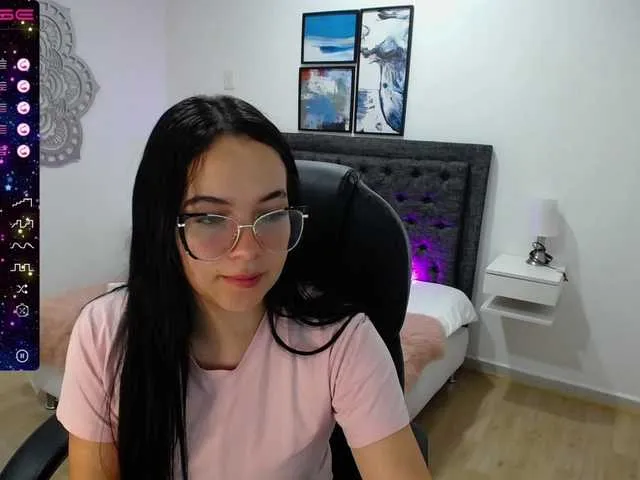 Live sex webcam photo for megan-deep #274104619