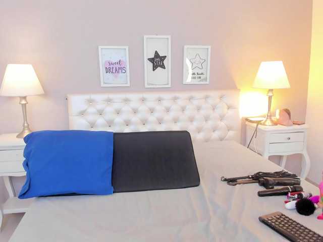 Live sex webcam photo for megan-loviitz #292328819