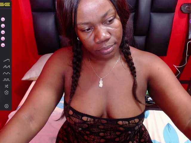 Live sex webcam photo for megan-lovitz #275567235