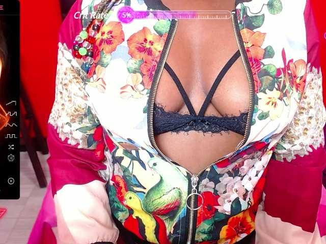 Live sex webcam photo for megan-lovitz #276106694