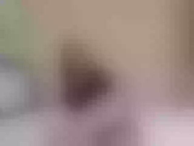 Live sex webcam photo for megan6969 #272236886