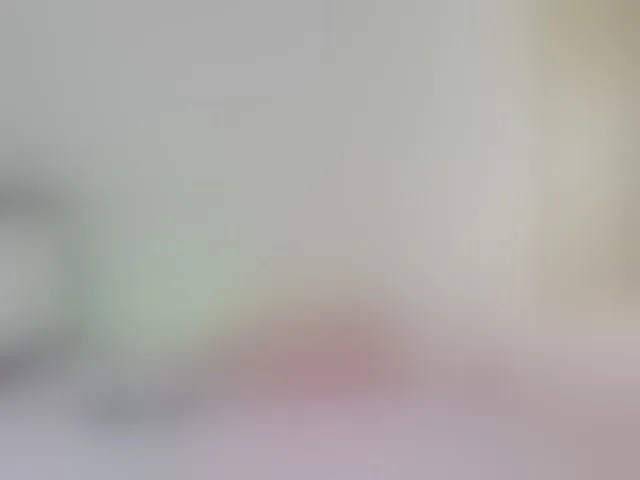 Live sex webcam photo for megan6969 #292645348
