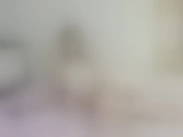 Live sex webcam photo for megan6969 #292765628