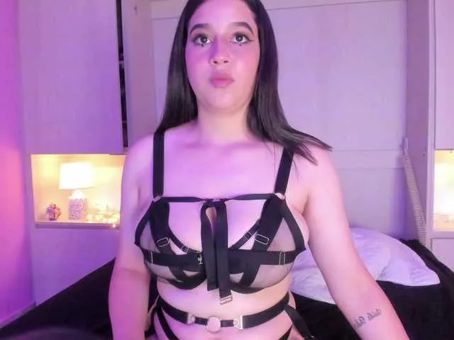 Live sex webcam photo for meganjenner #276438602