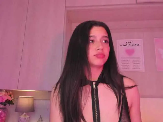 Live sex webcam photo for meganjenner #289723727