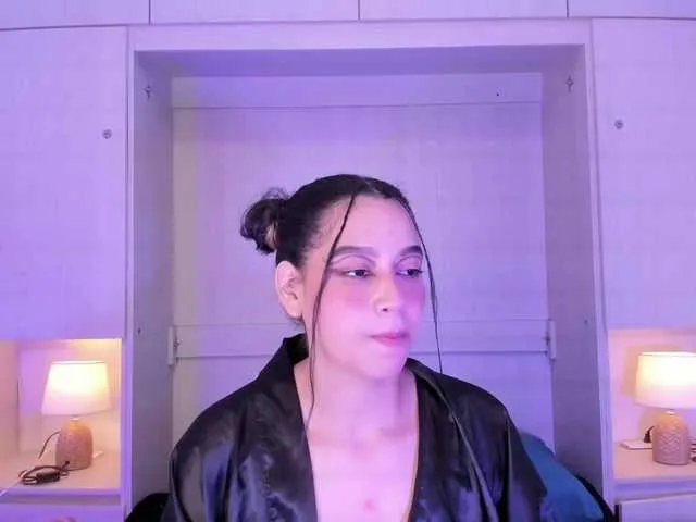 Live sex webcam photo for meganjenner #290755863