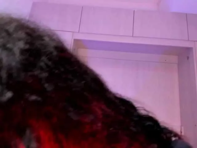 Live sex webcam photo for meganjenner #290874981