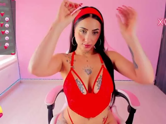 Live sex webcam photo for megankitty999 #276278528