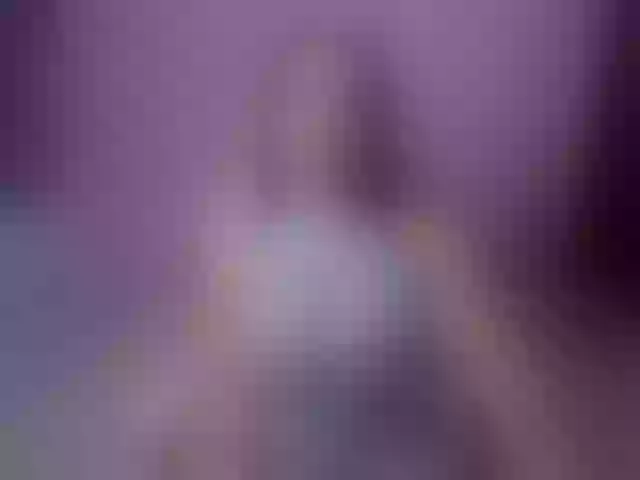 Live sex webcam photo for megankitty999 #277417918
