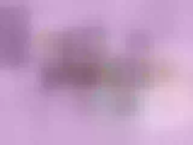 Live sex webcam photo for megankitty999 #292158750