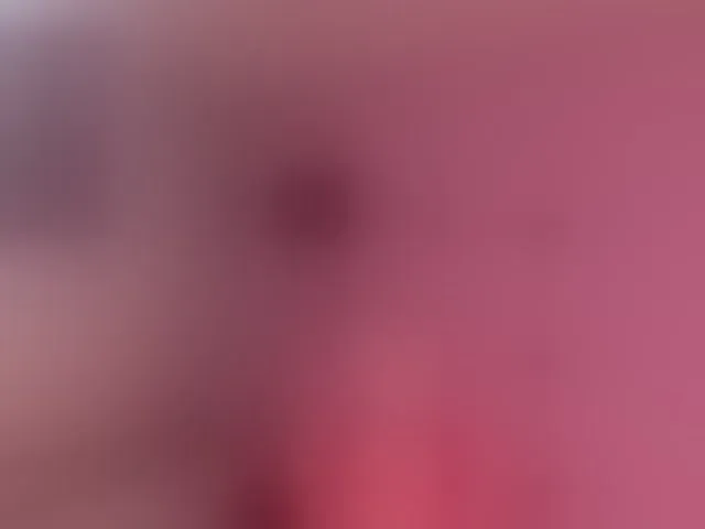 Live sex webcam photo for megankitty999 #292472638