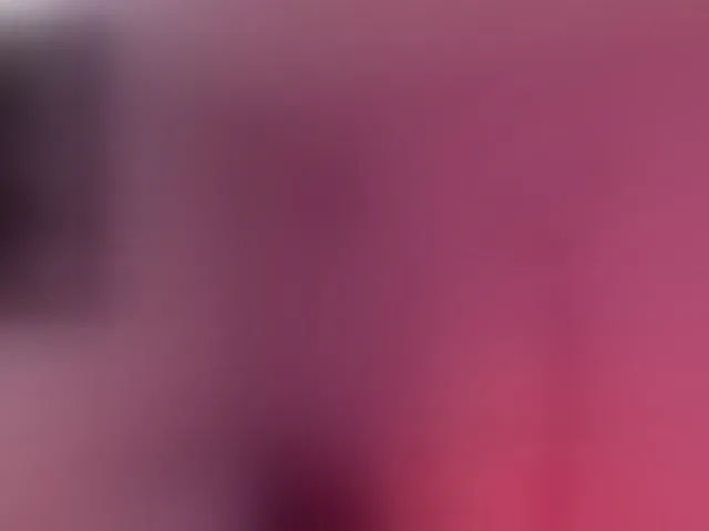 Live sex webcam photo for megankitty999 #292582478