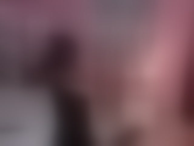 Live sex webcam photo for megankitty999 #293976919