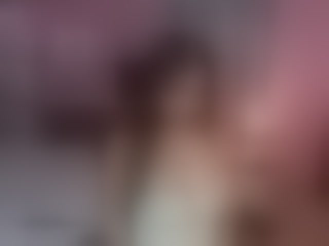Live sex webcam photo for megankitty999 #294062103