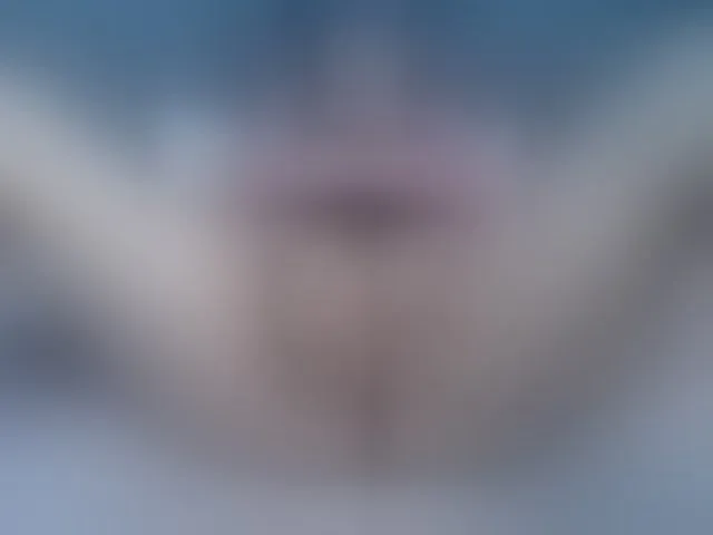 Live sex webcam photo for meganmilf2 #292673682