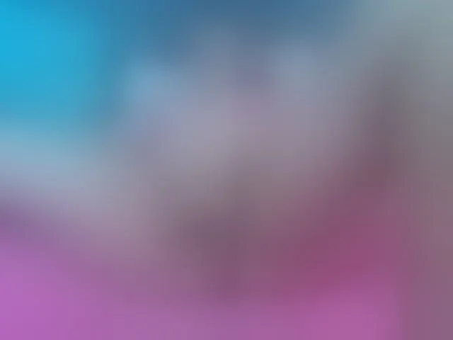 Live sex webcam photo for meganmilf2 #292775041