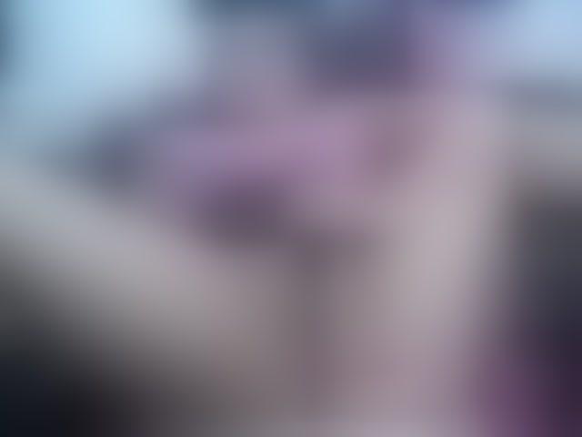 Live sex webcam photo for meganmilf2 #294127297