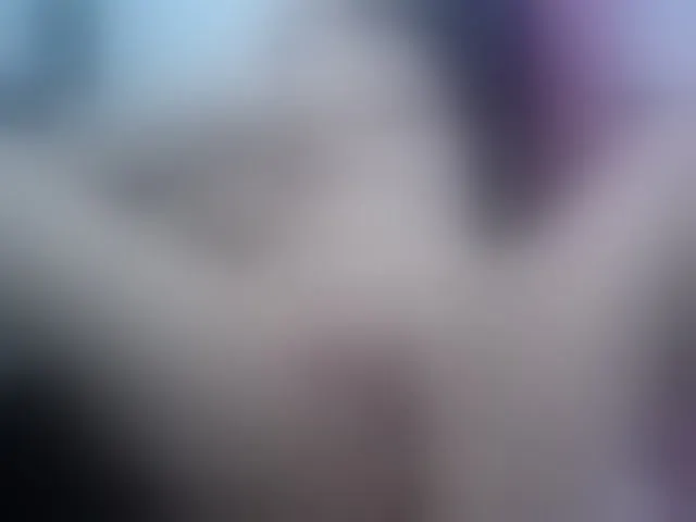 Live sex webcam photo for meganmilf2 #294177855