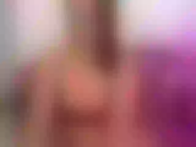Live sex webcam photo for megann-taylor #277343276