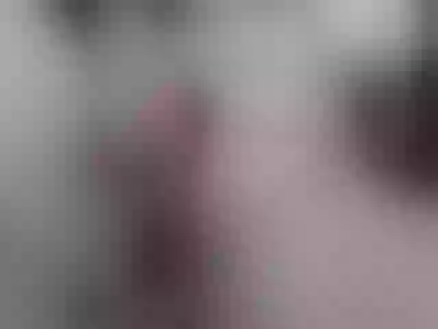 Live sex webcam photo for megann89 #273564353