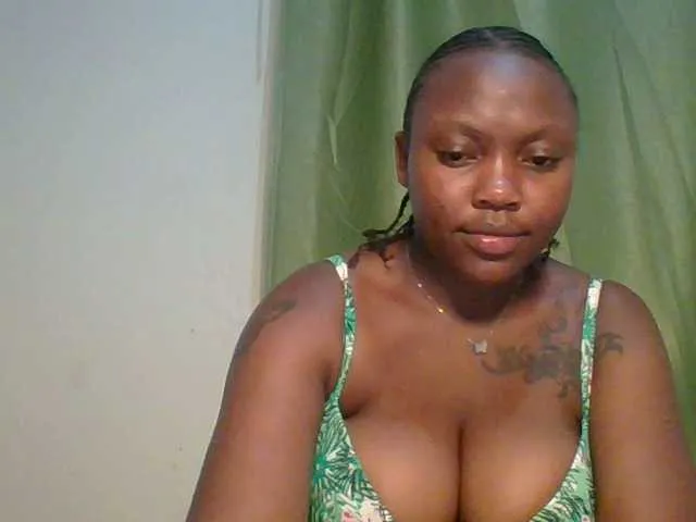 Live sex webcam photo for meghan-spice #292021222