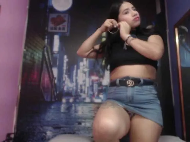 Live sex webcam photo for meghanlee #273294325