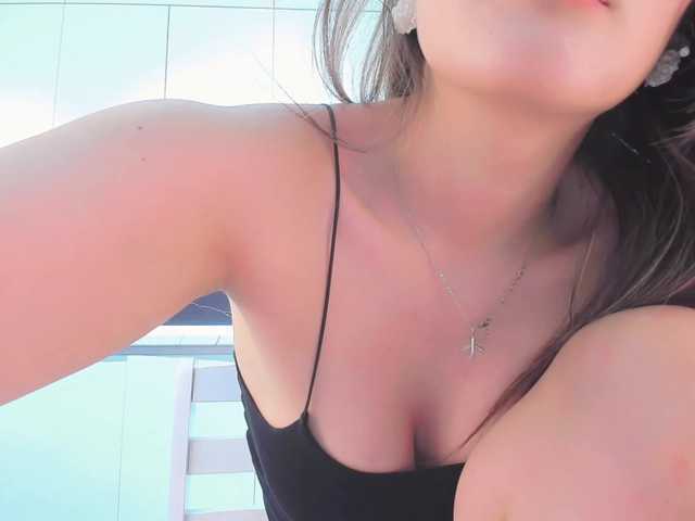 Live sex webcam photo for mei-meizu #291072155