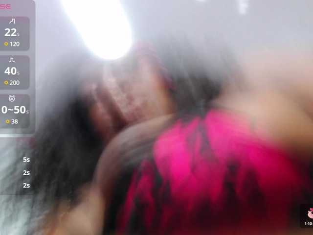 Live sex webcam photo for meiryn #290822653