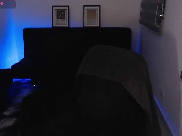 Live sex webcam photo for meko-hzu #291315858