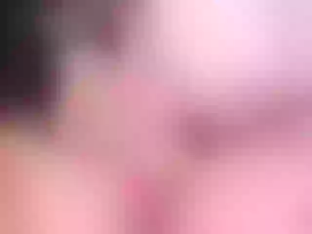 Live sex webcam photo for melanie-sweet #292245981