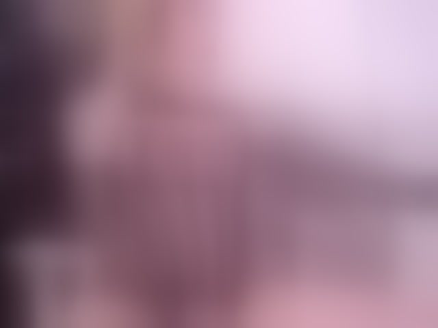 Live sex webcam photo for melanie-sweet #293368880