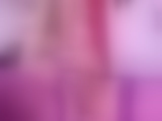 Live sex webcam photo for melanie-sweet #294078410