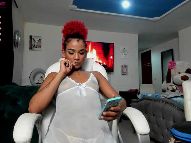 Live sex webcam photo for melany-sadis #275755904