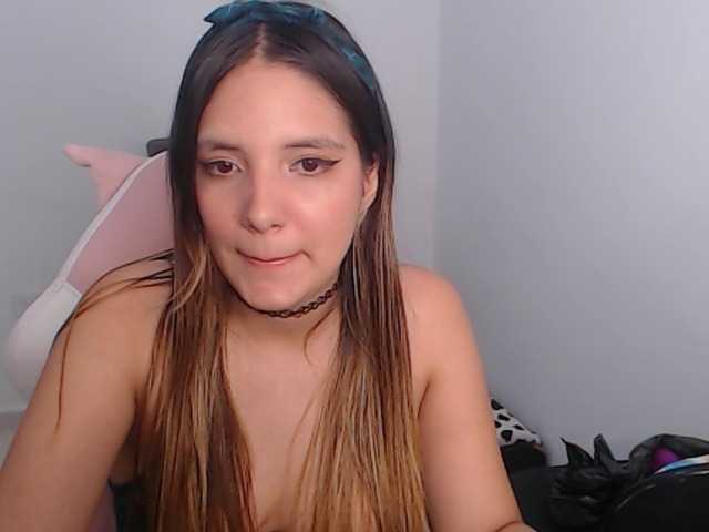 Live sex webcam photo for melany-suggar #277810215