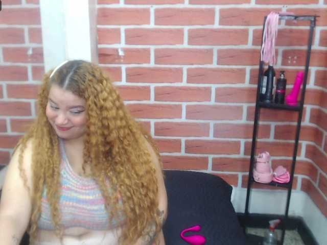 Live sex webcam photo for melanybusty #274541191