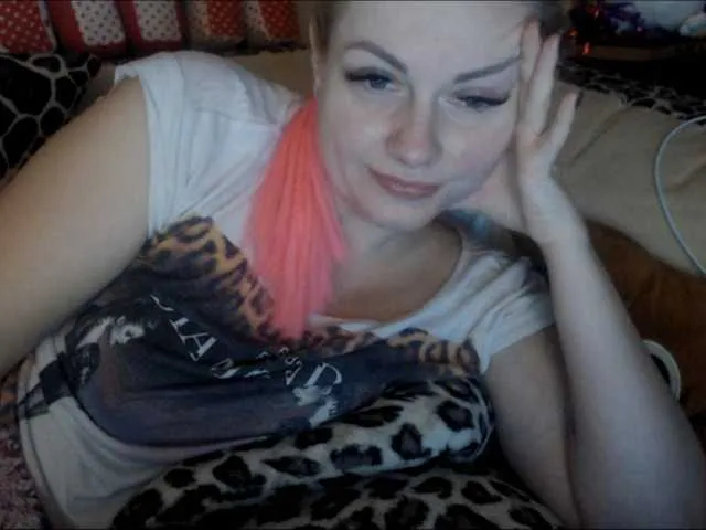 Live sex webcam photo for melek-7250 #271935705