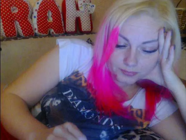 Live sex webcam photo for melek-7250 #272125433