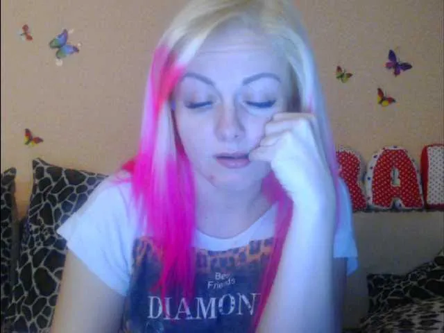 Live sex webcam photo for melek-7250 #272128132